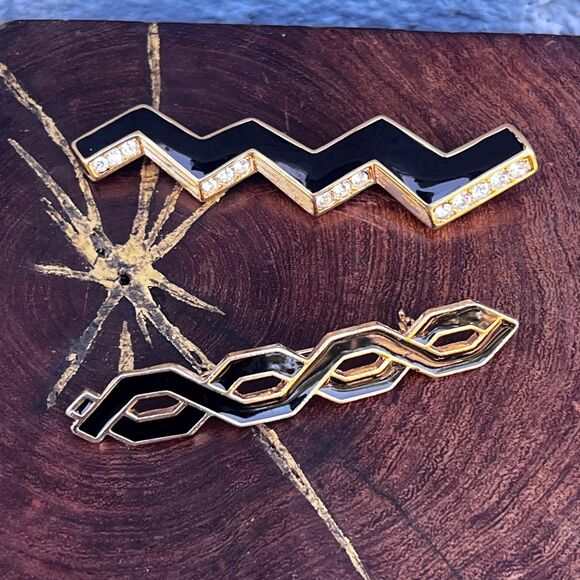 Vintage 80s Brooch Set of 2 Enamel pins Memphis Milano Style Costume Jewelry - Picture 1 of 10